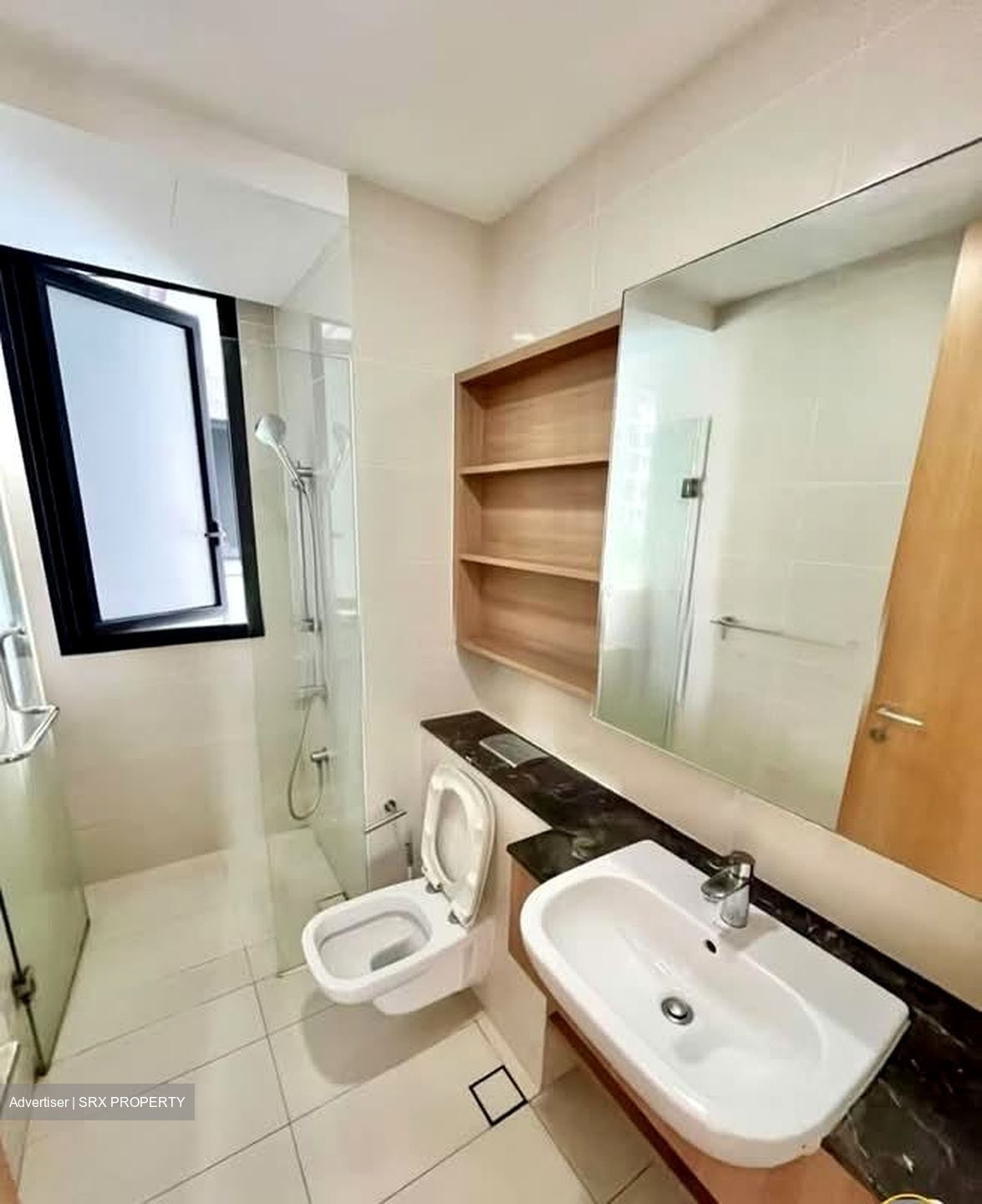 The Trilinq (D5), Condominium #555613421